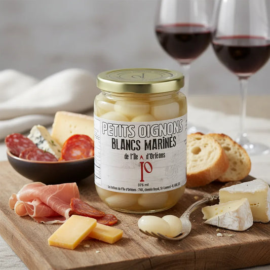 Petits oignons blancs marinés